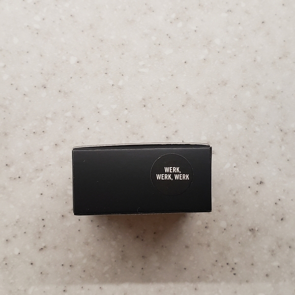 MAC Eyeshadow - Werk Werk Werk - Picture 2 of 2